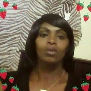 Meet your Posher, Jenetta